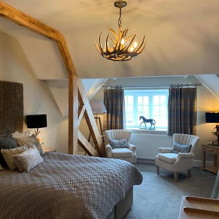The Wheatsheaf Hotel, Sandbach Extérieur photo